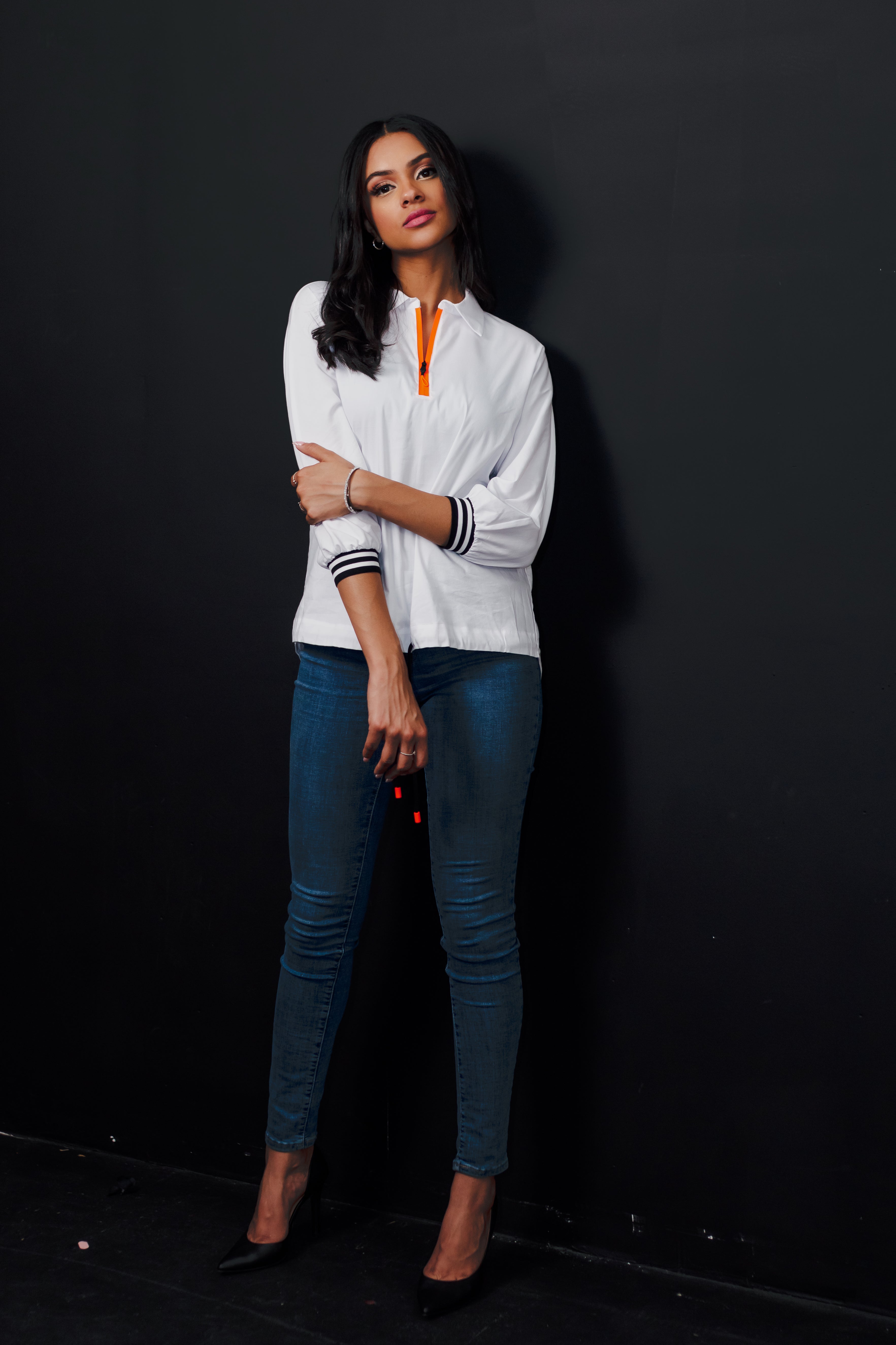 White Pull-Over Detailed Shirt