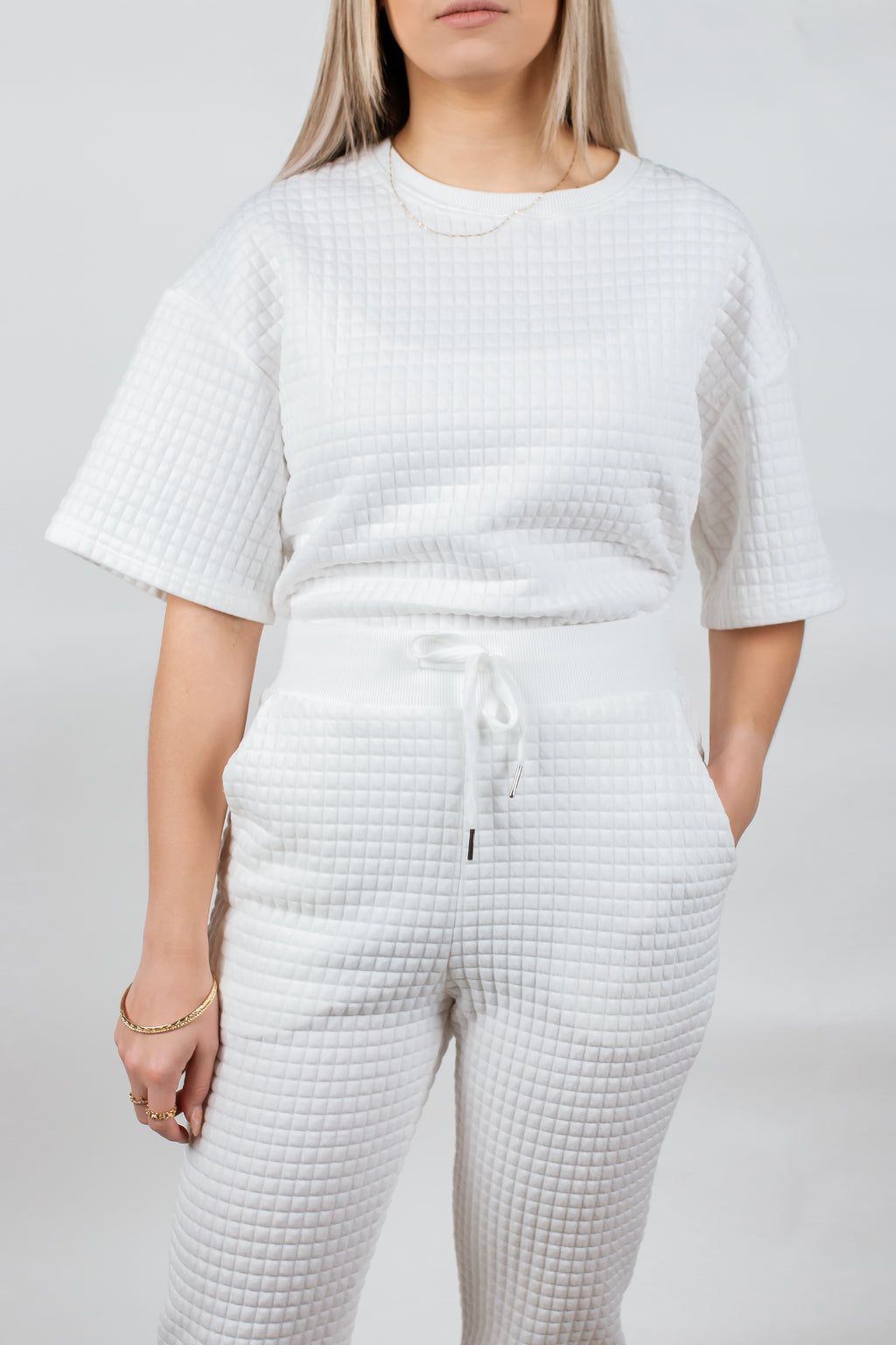 White Square-Textured Set