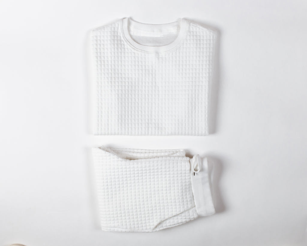 White Square-Textured Set