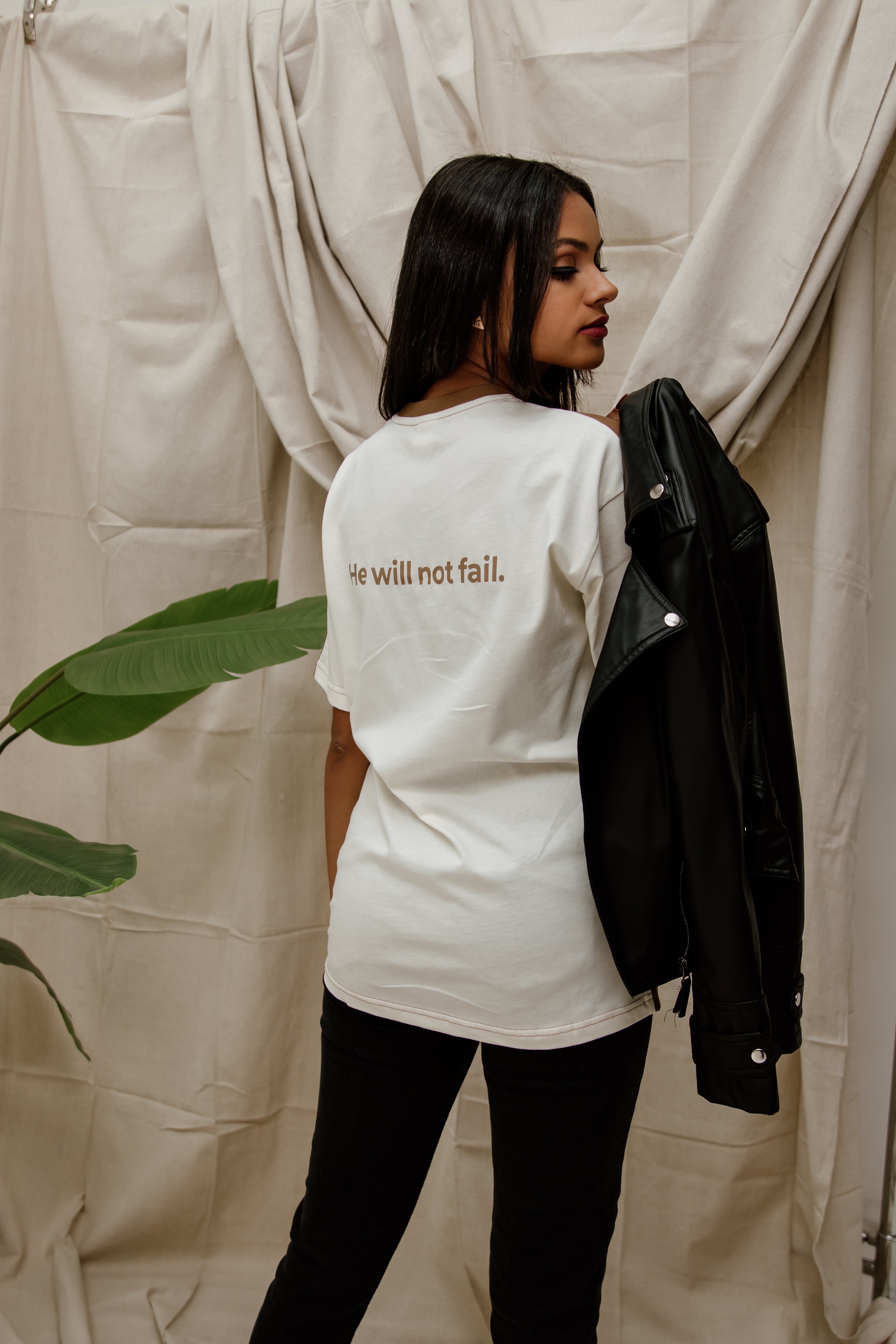 Trust God Tee (Oversized)