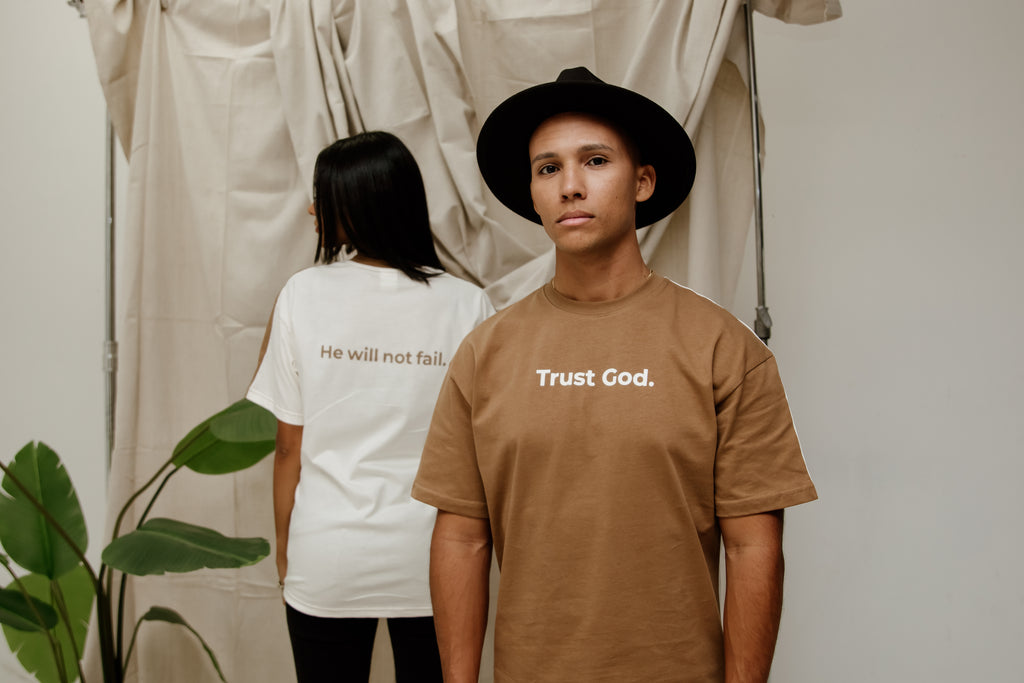 Trust God Tee (Oversized)