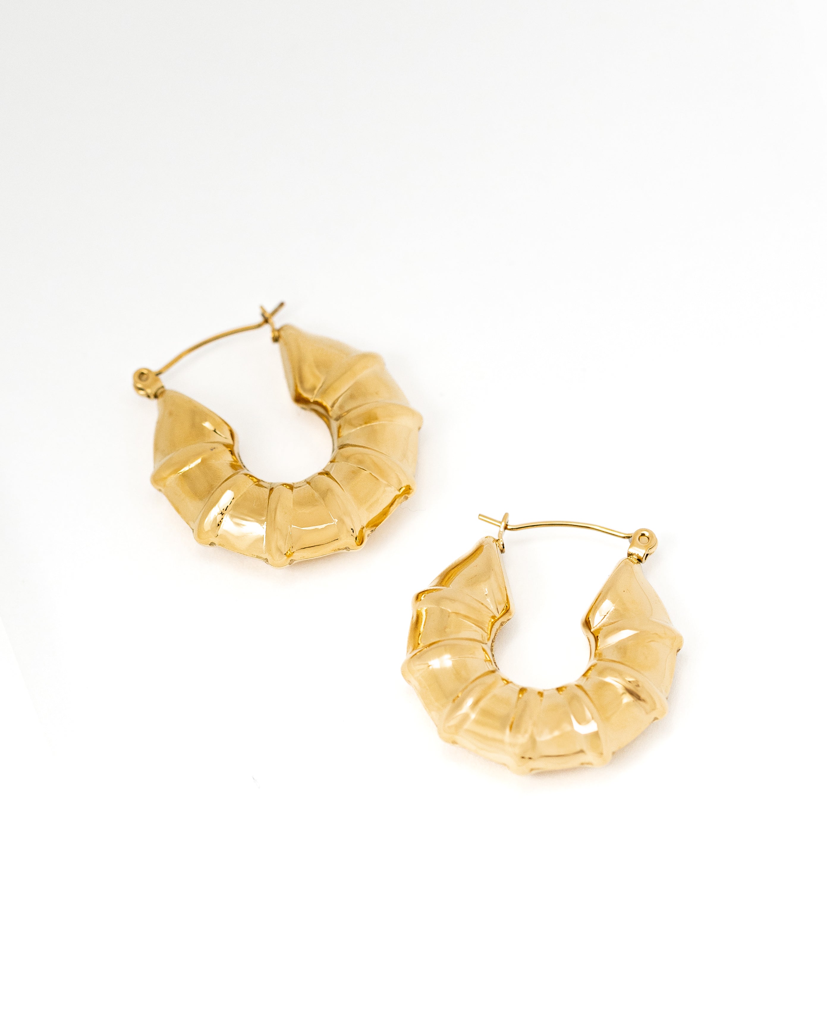 Chunky Ribbed Hoop Earrings